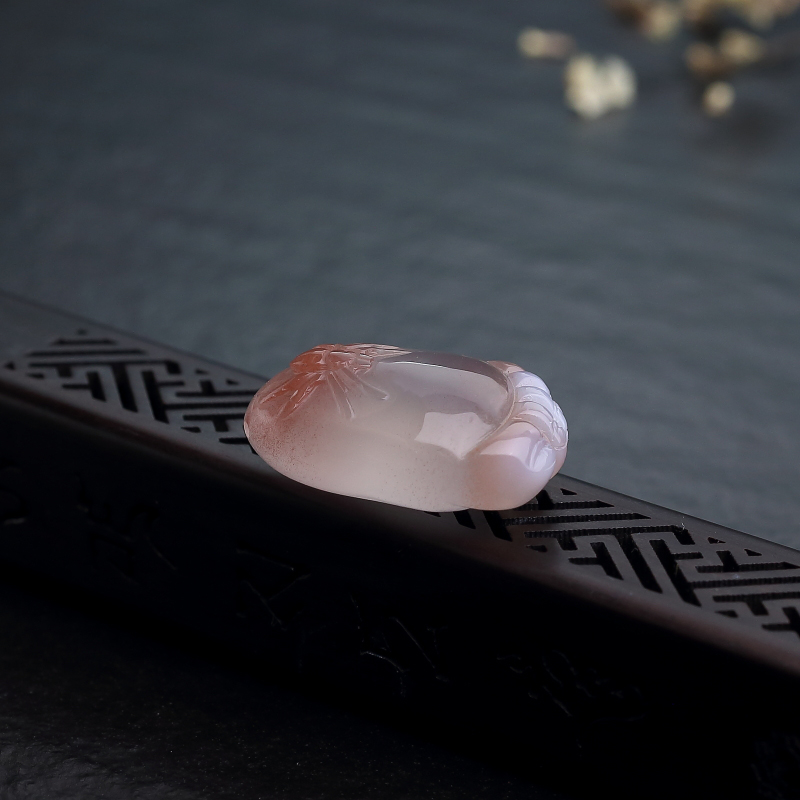 川料天然冰飘料南红吊坠-红掌柜