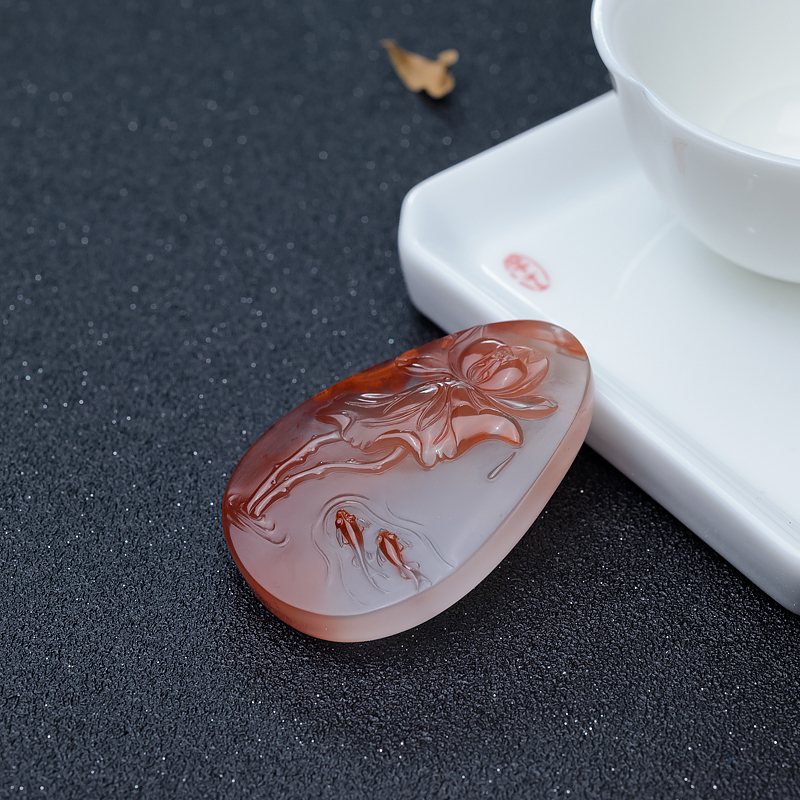 川料冰飘料南红连年有余吊坠-红掌柜