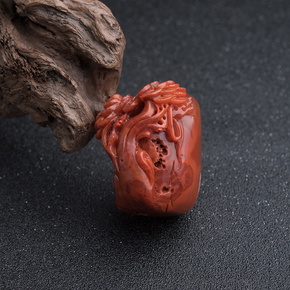 南红深山访友小摆件-红掌柜