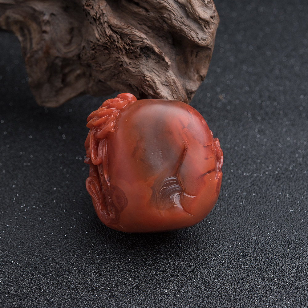 南红深山访友小摆件-红掌柜