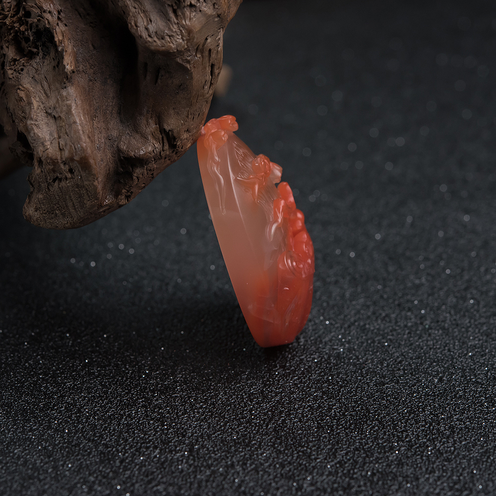 冰飘料南红喜上眉俏挂坠-红掌柜