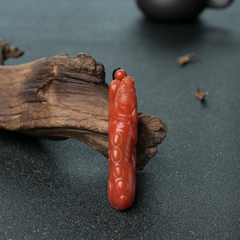 柿子红南红旺财吊坠-红掌柜