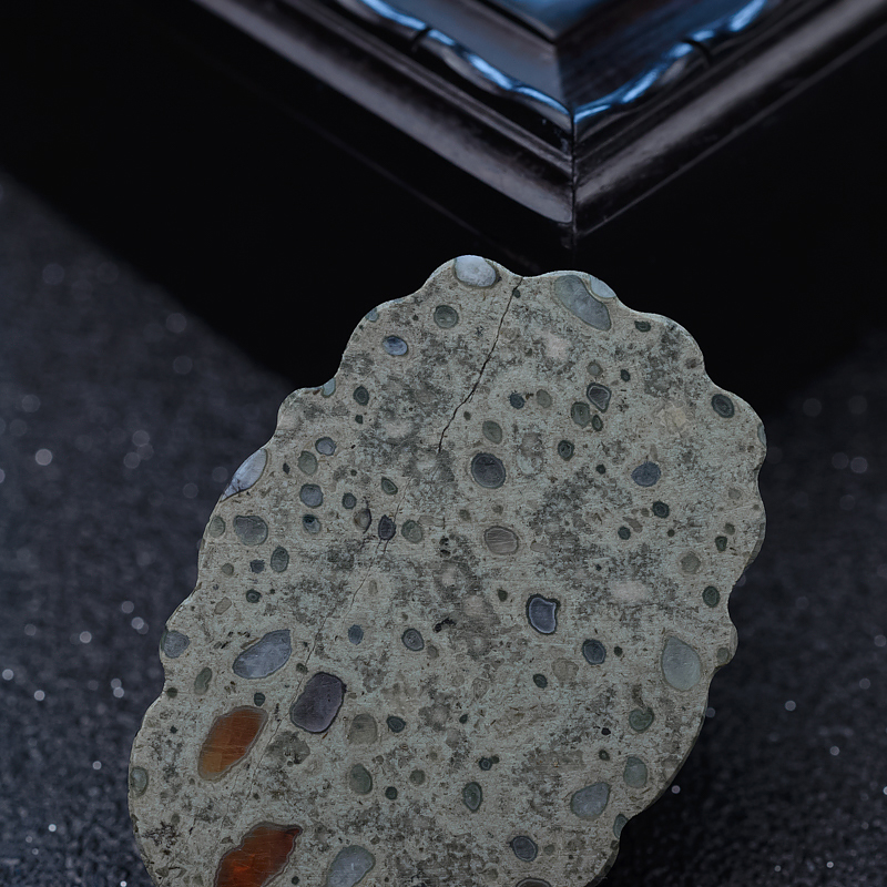 南红龙头吊坠-红掌柜