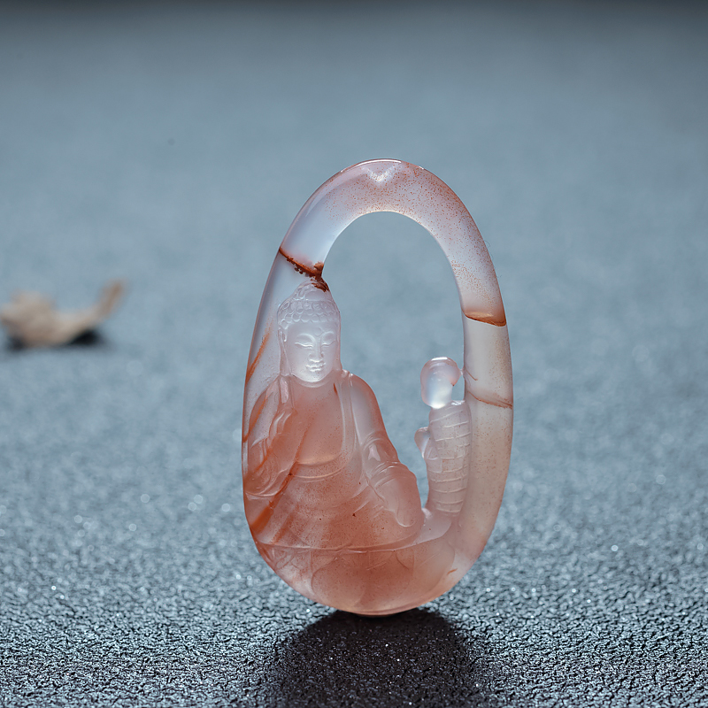 南红镂空悟道吊坠-红掌柜