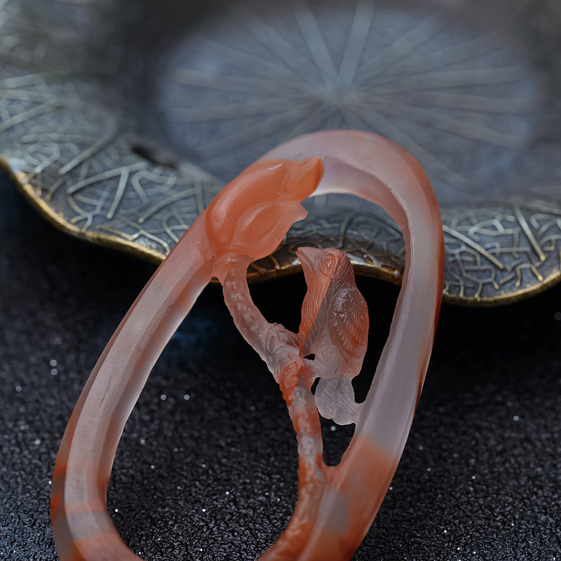 四川冰飘料南红镂空花鸟吊坠-红掌柜