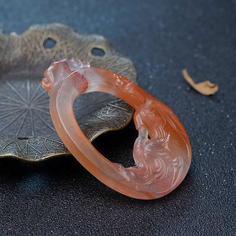 天然四川南红镂空观音吊坠-红掌柜