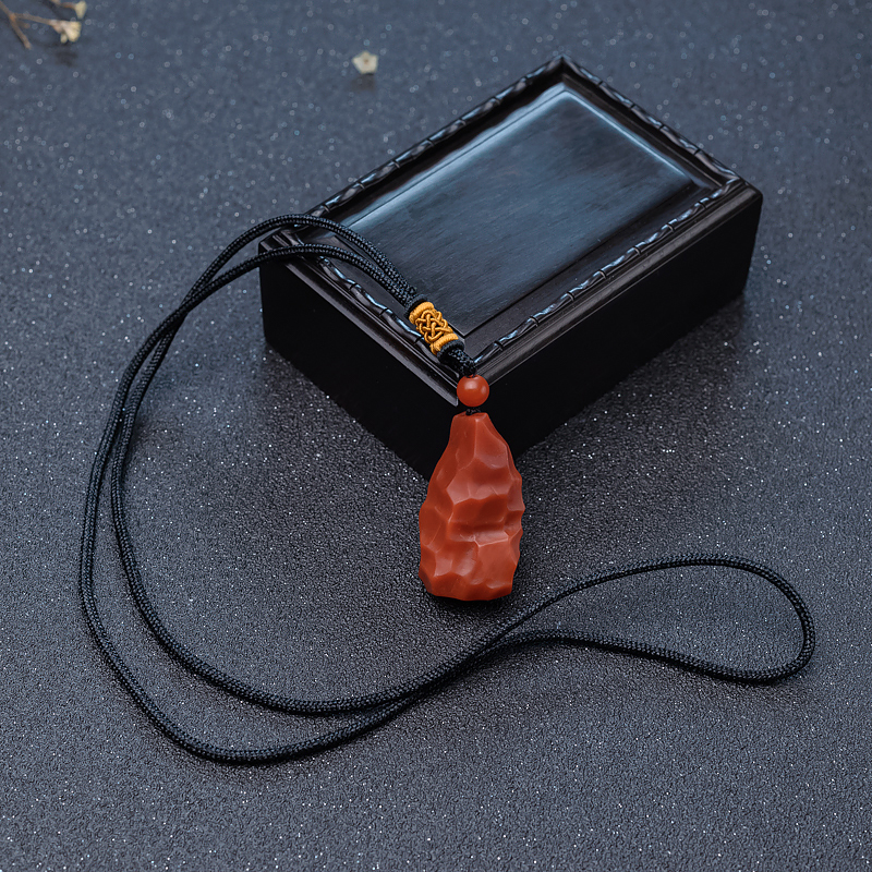 柿子红南红随形吊坠-红掌柜