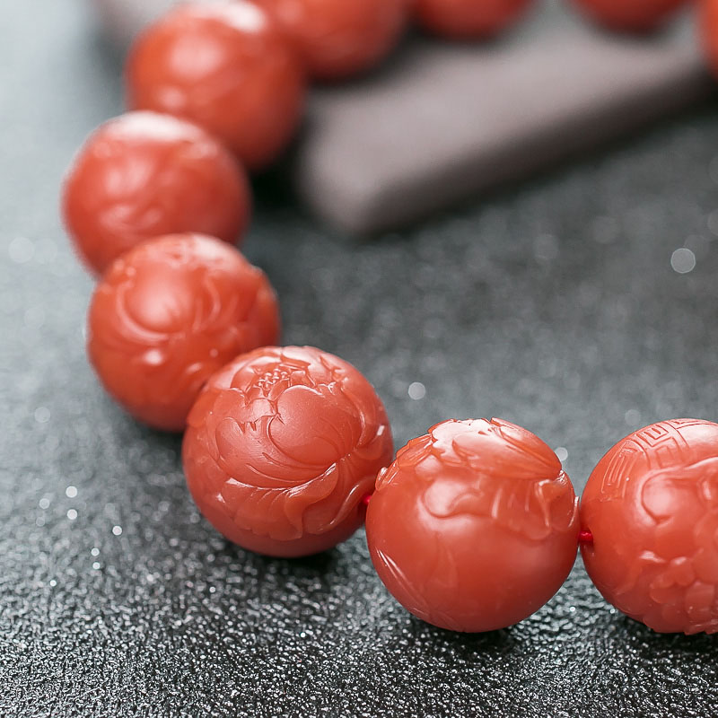 天然南红雕花圆珠手串-红掌柜