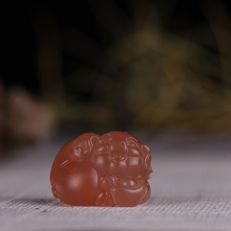 南红福猪吊坠-红掌柜