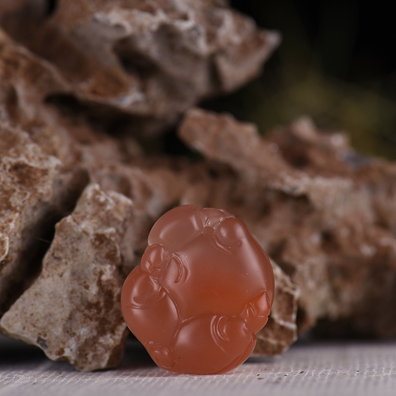 冰料南红福猪吊坠-红掌柜