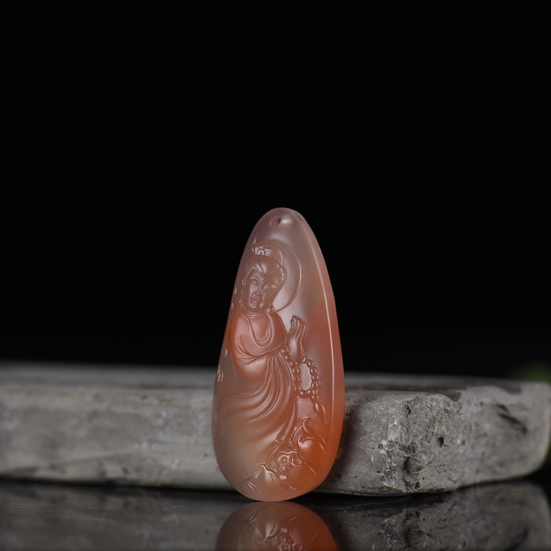 天然南红水月观音吊坠-红掌柜