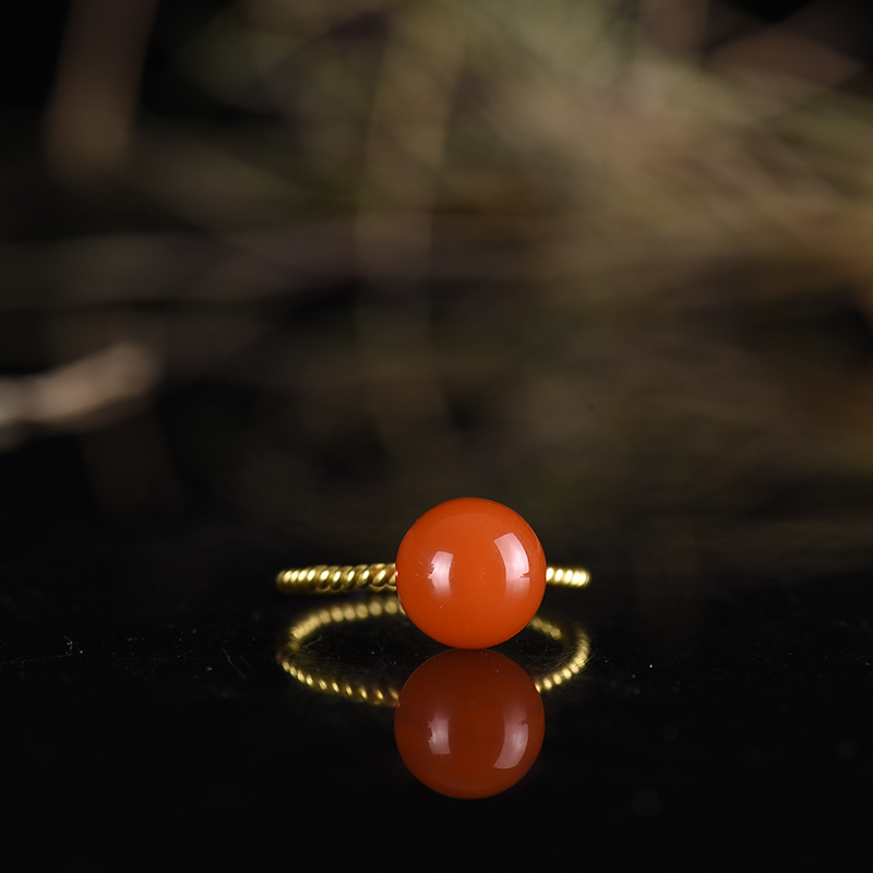 18K金镶天然樱桃红南红戒指-红掌柜