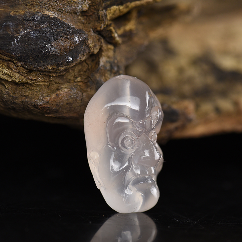 天然冰料南红罗汉配饰-红掌柜