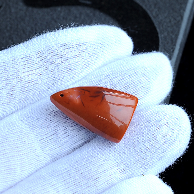 四川九口料柿子红兽牙挂坠-红掌柜