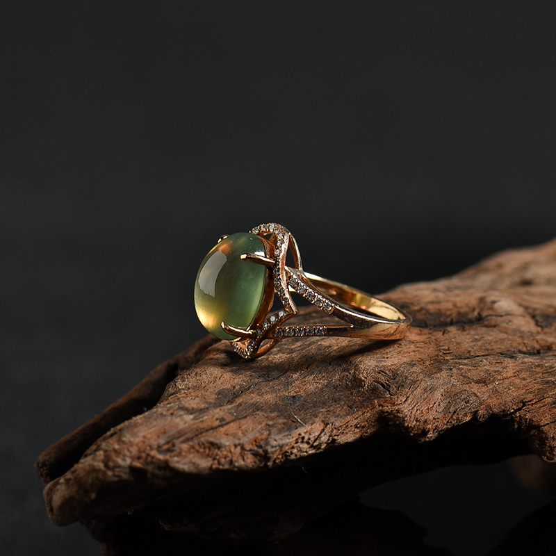 18K金镶钻天然葡萄石戒指-红掌柜