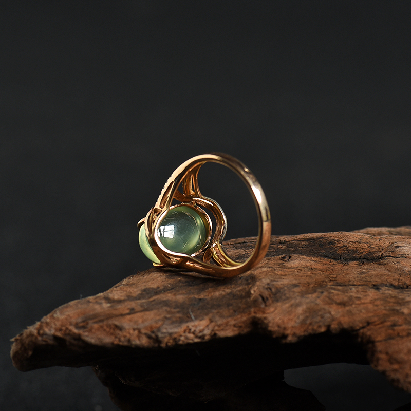 18K金镶钻葡萄石戒指-红掌柜