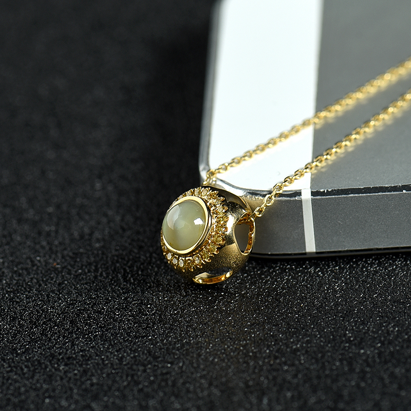 18k绿色金绿宝石猫眼吊坠-红掌柜