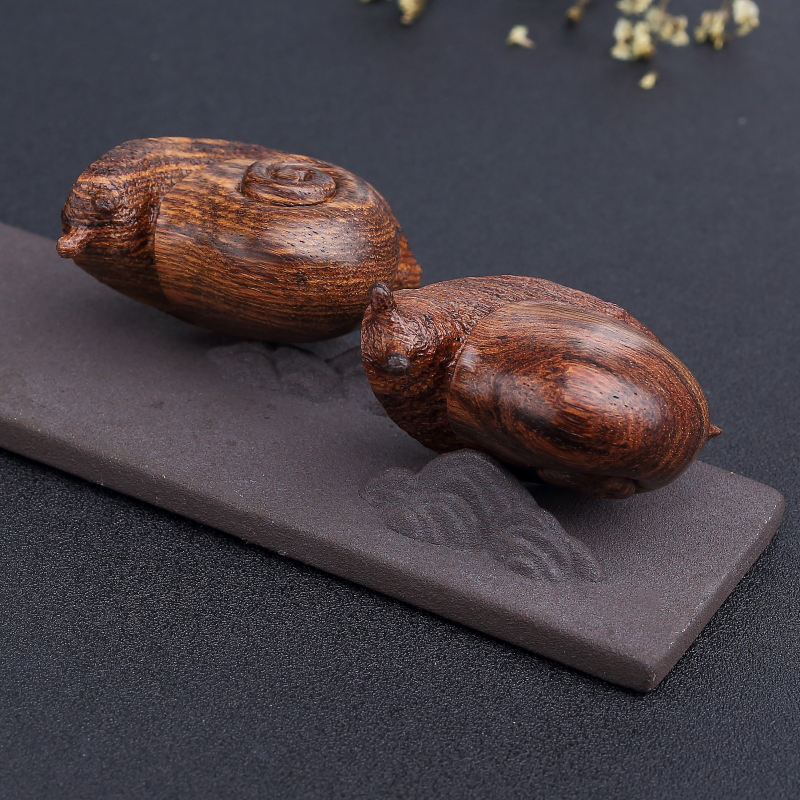 天然黄花梨蜗牛手把件-红掌柜