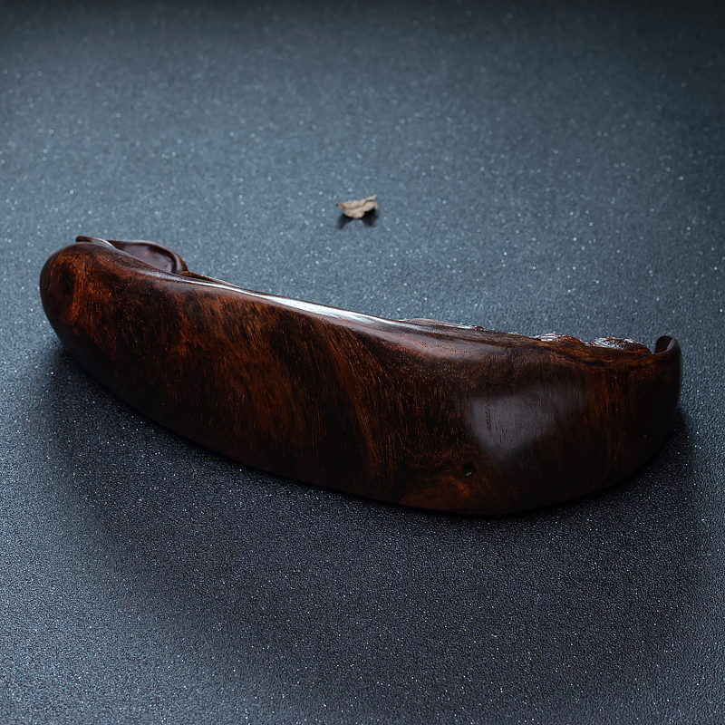 天然海南海南黄花梨摆件-红掌柜