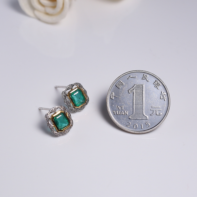 哥伦比亚祖母绿耳钉-红掌柜