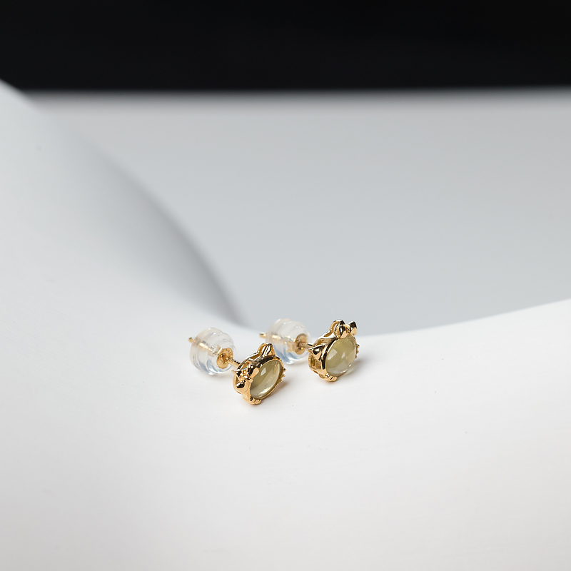 18K金镶猫眼黄色金绿宝石耳钉-红掌柜