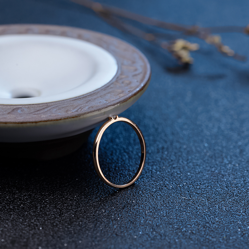 18K金镶钻戒指-红掌柜