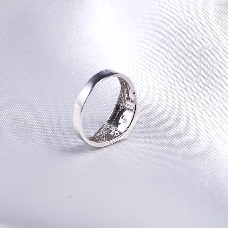 18K金镶钻戒指-红掌柜