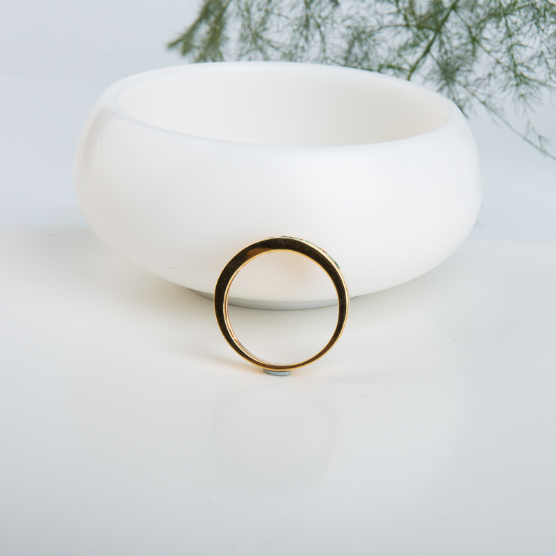 18K沙弗莱戒指-红掌柜