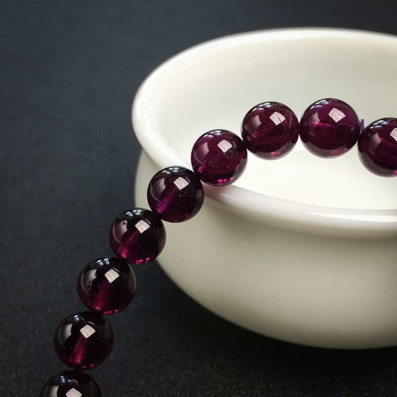 天然石榴石手串-红掌柜