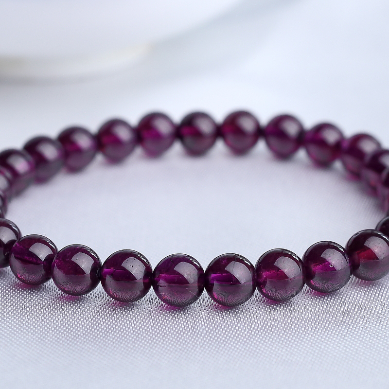 6mm巴西天然石榴石手串-红掌柜