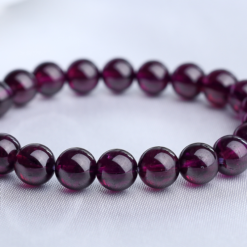 8mm巴西天然石榴石手串-红掌柜