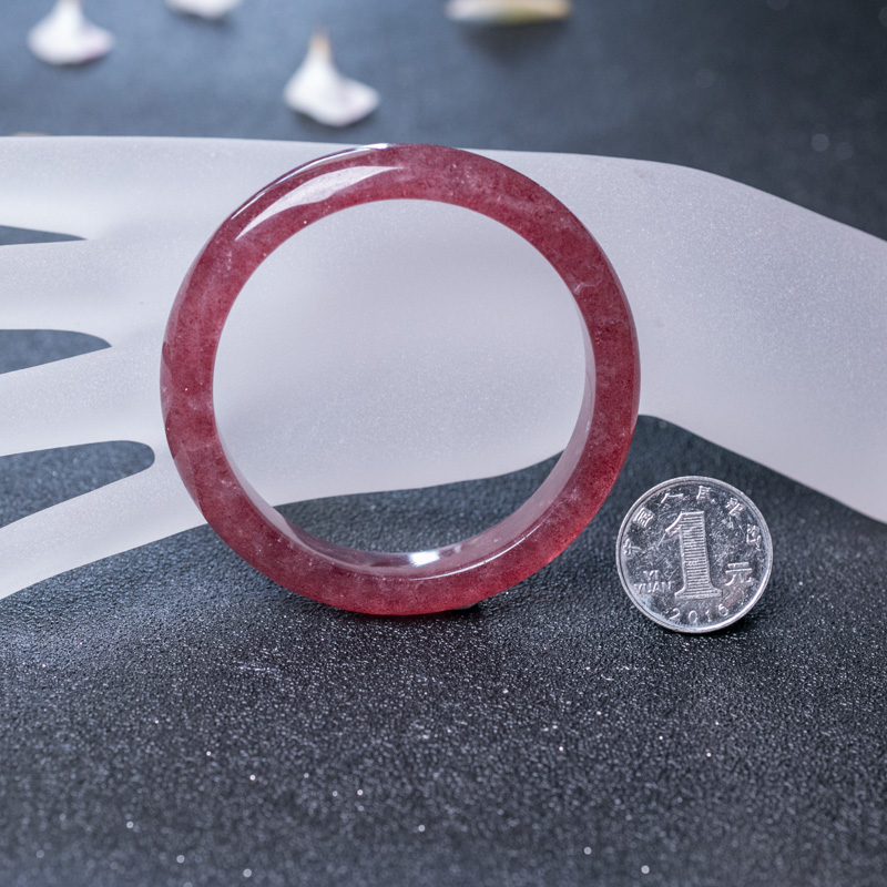 天然巴西草莓晶平安镯-红掌柜