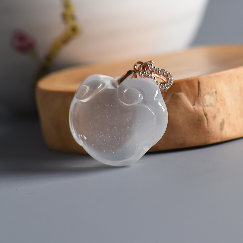 水沫玉如意锁吊坠-红掌柜