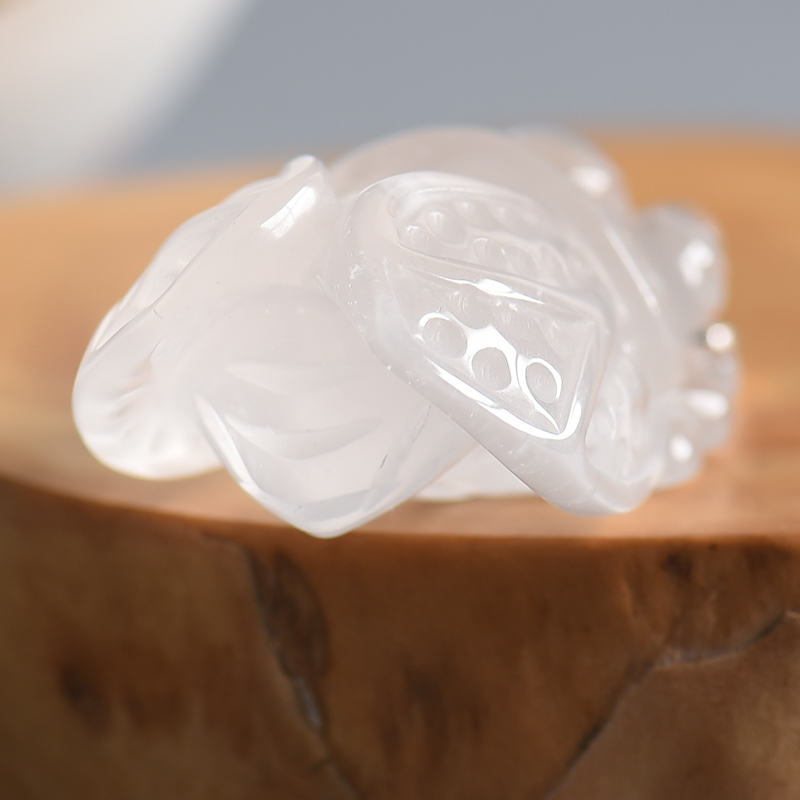 天然水沫玉一鸣惊人吊坠-红掌柜