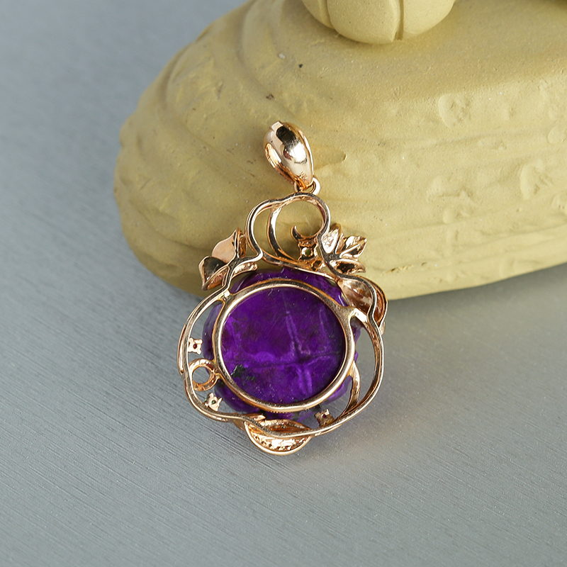 18K金镶钻舒俱来吊坠-红掌柜