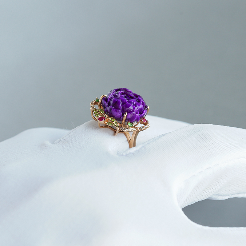 18K金镶钻舒俱来戒指-红掌柜