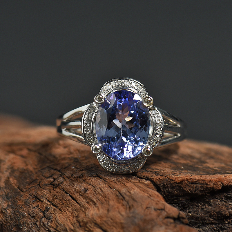 坦桑尼亚18K镶钻坦桑石刻面椭圆戒指 - 红掌柜