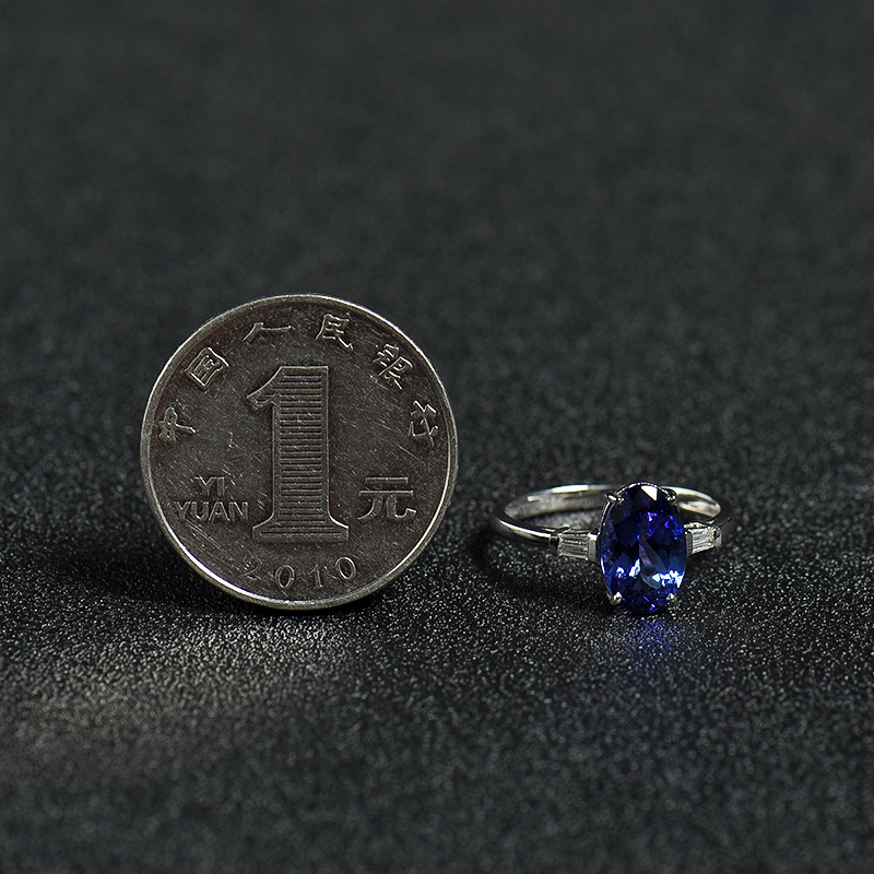 天然坦桑石刻面椭圆戒指 - 红掌柜