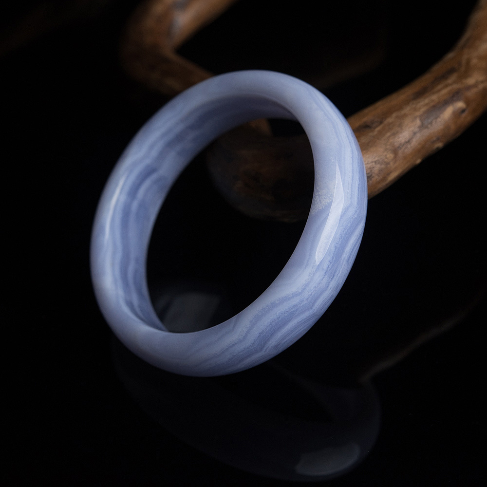 蓝玉髓扁镯-红掌柜