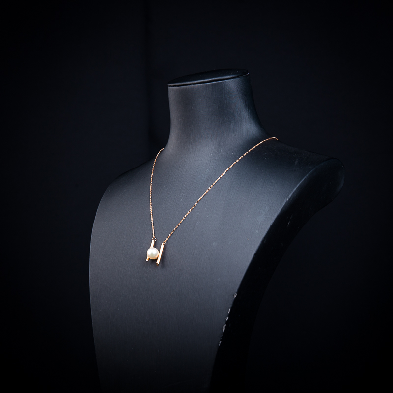 18k海水粉白珍珠吊坠-红掌柜