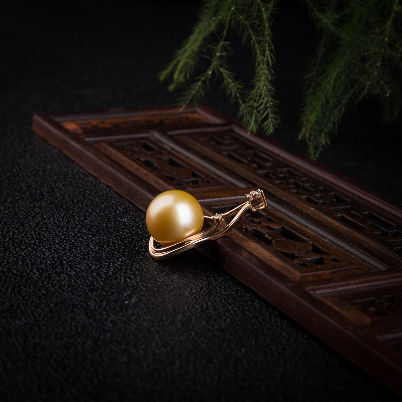 天然香槟色正圆珍珠钱袋吊坠-红掌柜