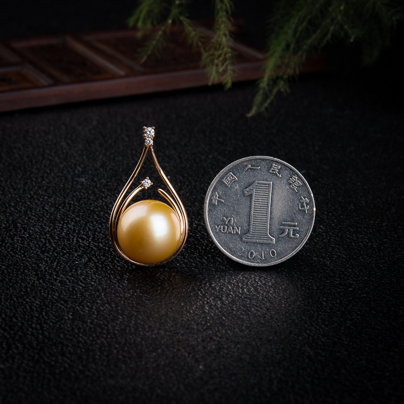 槟色正圆珍珠钱袋吊坠-红掌柜