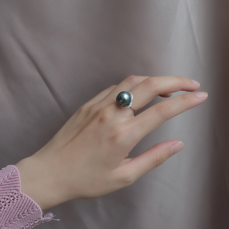 佩戴珍珠的好处和作用，如何挑选珍珠手链戒指？