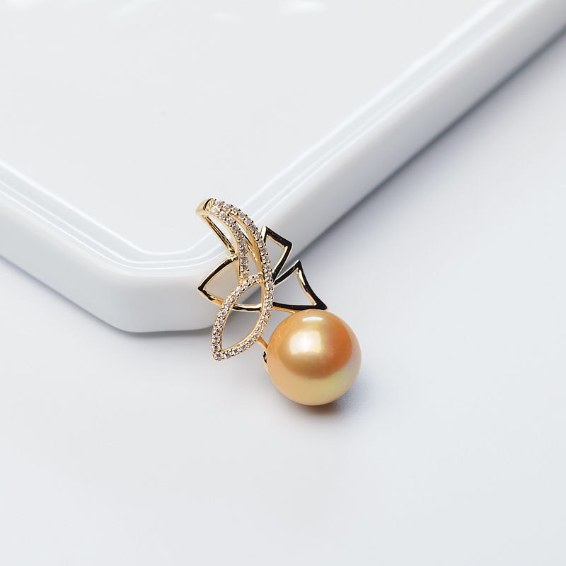 银镶金色珍珠吊坠-红掌柜