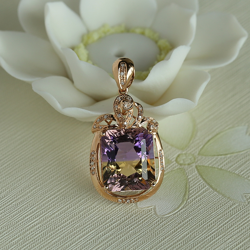 18K金镶钻紫黄水晶吊坠-红掌柜