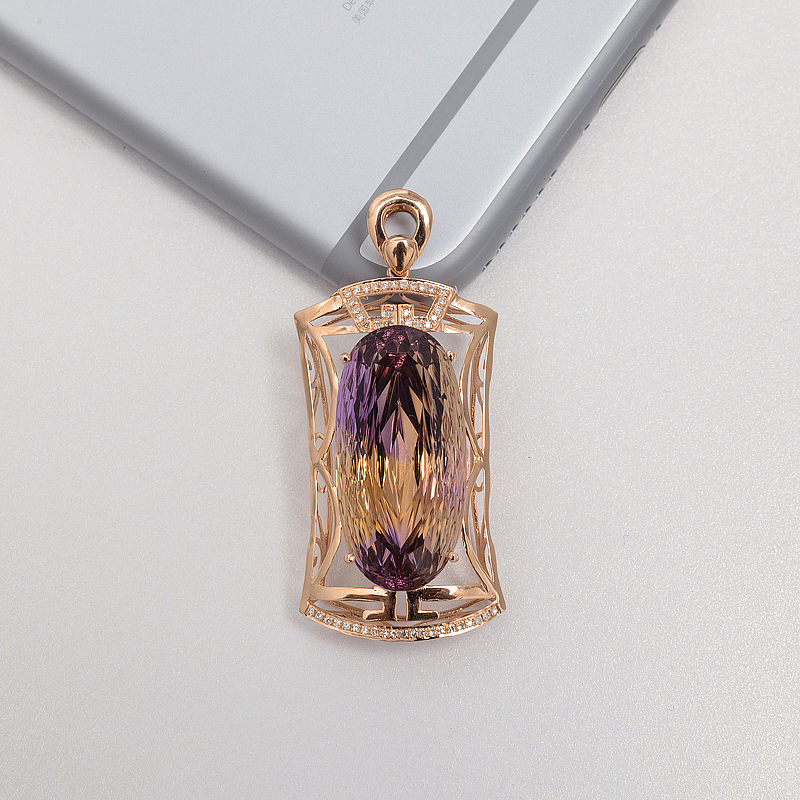 18K金镶钻紫黄水晶吊坠-红掌柜
