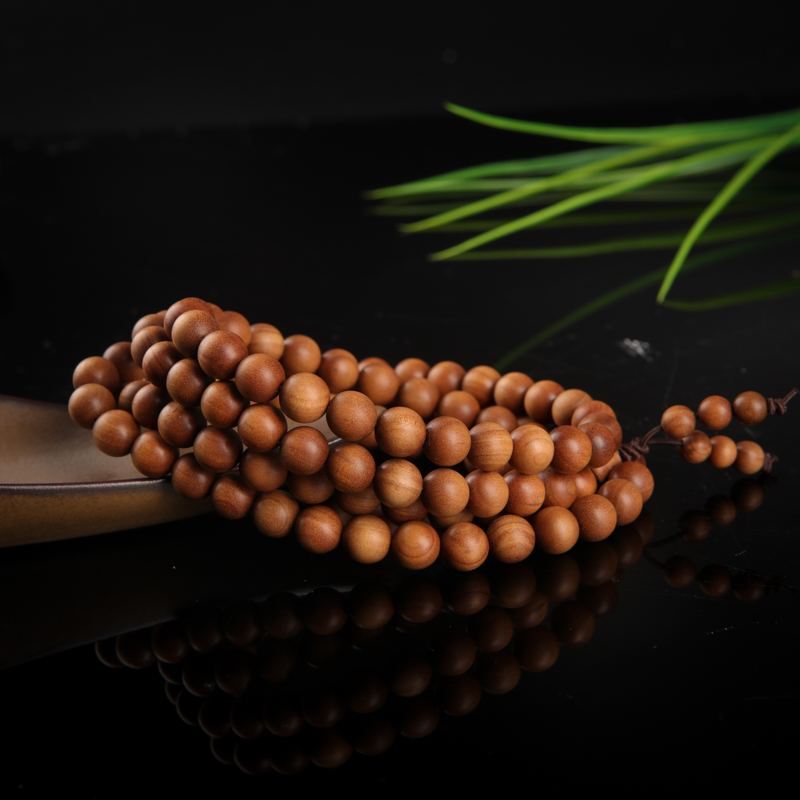 8.2mm天然老山檀108佛珠-红掌柜