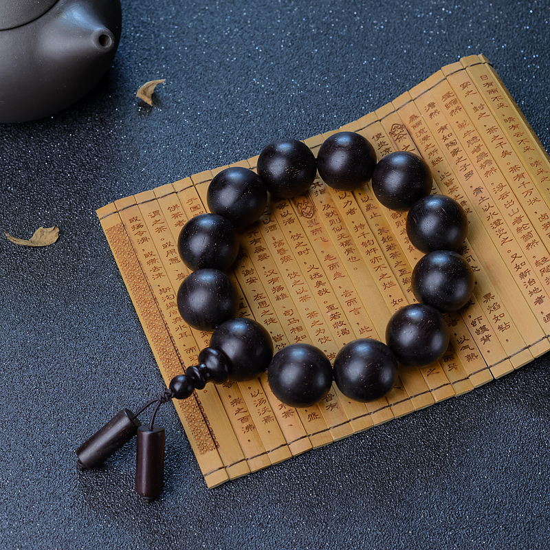 满星小叶紫檀单圈手串-红掌柜