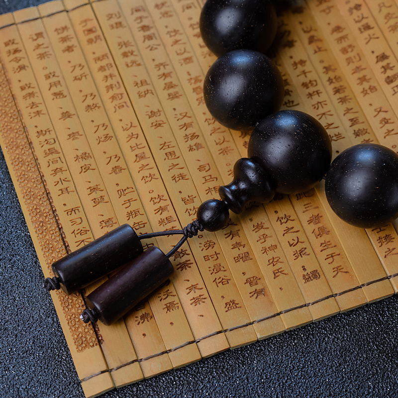 小叶紫檀手串-红掌柜