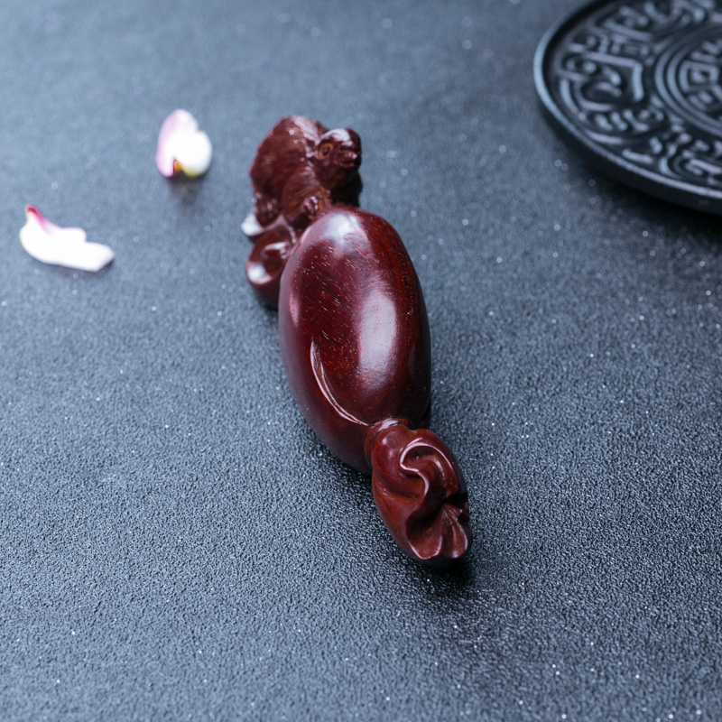 印度小叶紫檀摆件-红掌柜